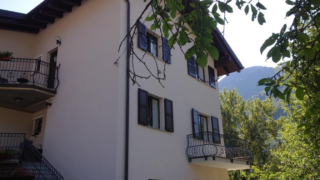 B&B I Pioppi Chiavenna Exteriör bild